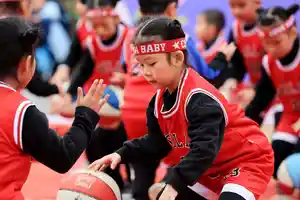幼儿篮球训练10个基本动作